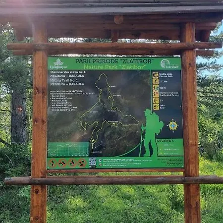 A Pine Vikendica U Srcu Zapadne Srbije Chalet Nova Varos