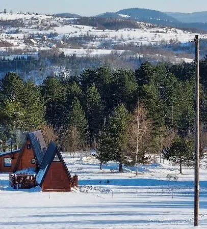 A Pine Vikendica U Srcu Zapadne Srbije Chalet Nova Varos