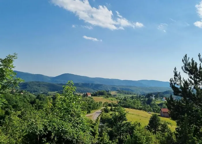 샬레 A Pine Vikendica U Srcu Zapadne Srbije Nova Varoš