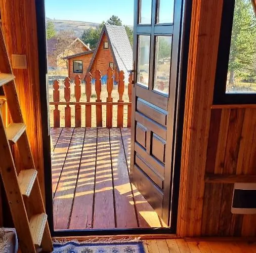 A Pine Vikendica U Srcu Zapadne Srbije 샬레 Nova Varoš