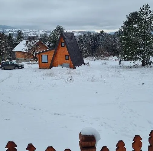 A Pine Vikendica U Srcu Zapadne Srbije 샬레