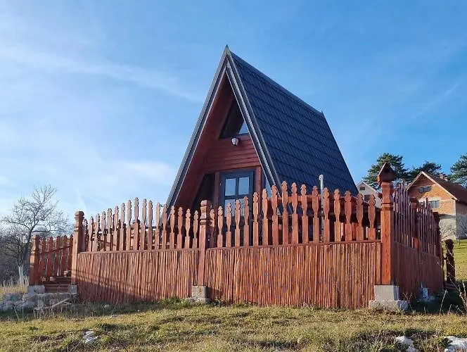 샬레 A Pine Vikendica U Srcu Zapadne Srbije *